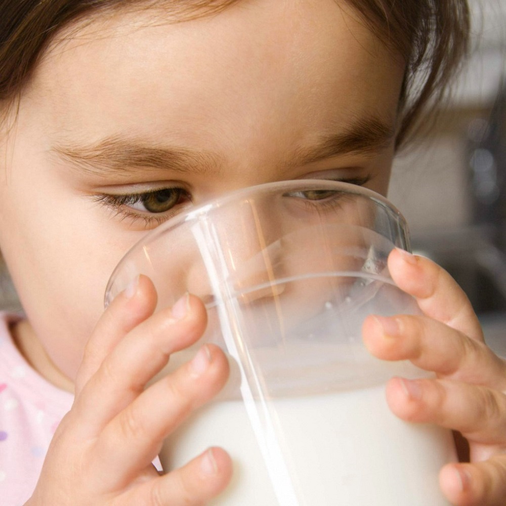 toddler drink milk